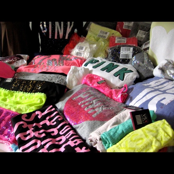 VICTORIA SECRET & VS PINK MYSTERY BOX - Picture 3 of 9